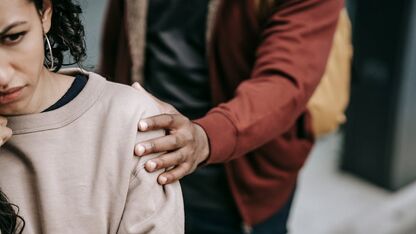 Koppel trouwt ondanks verschillende seksuele voorkeuren: 'Liefde is liefde'