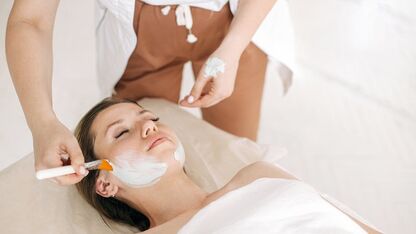 Dit bizarre ingrediënt maakt PDRN skincare zo veelbesproken
