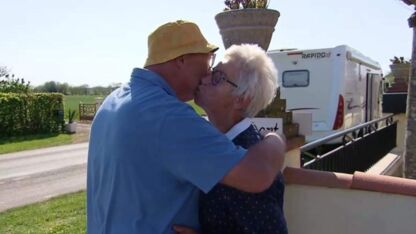 “Ze had het lef niet” Fons deelt pittige sneer uit aan Magda na exit uit B&B Vol Liefde