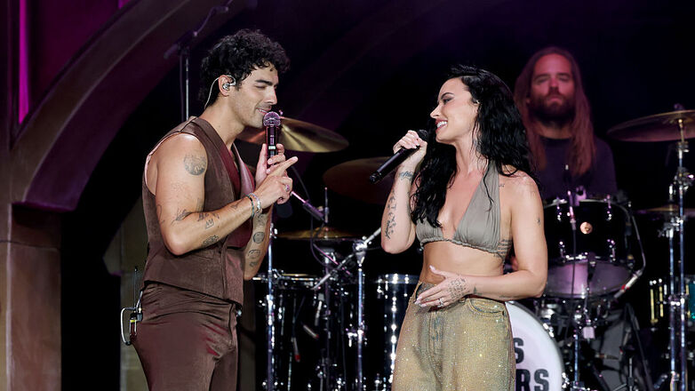 Joe Jonas bevestigt: Camp Rock 3 komt eraan