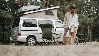 Huur niet kunnen betalen? Dit koppel kiest voor een huisje op wielen: vanlife!