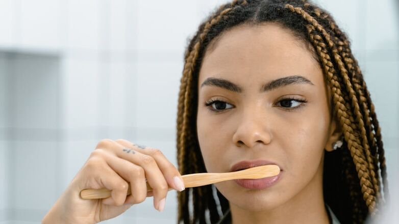 No way! Zoveel calorieën verbrand je ongemerkt met deze alledaagse bezigheden
