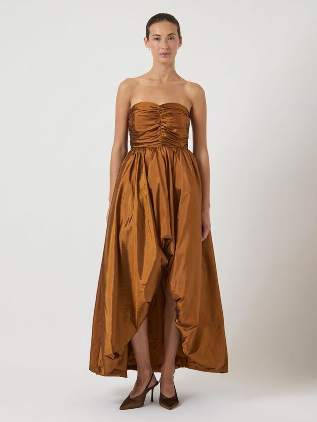 Carousel image - YASHALL STRAP MAXI JURK, Fudgesickle | 3