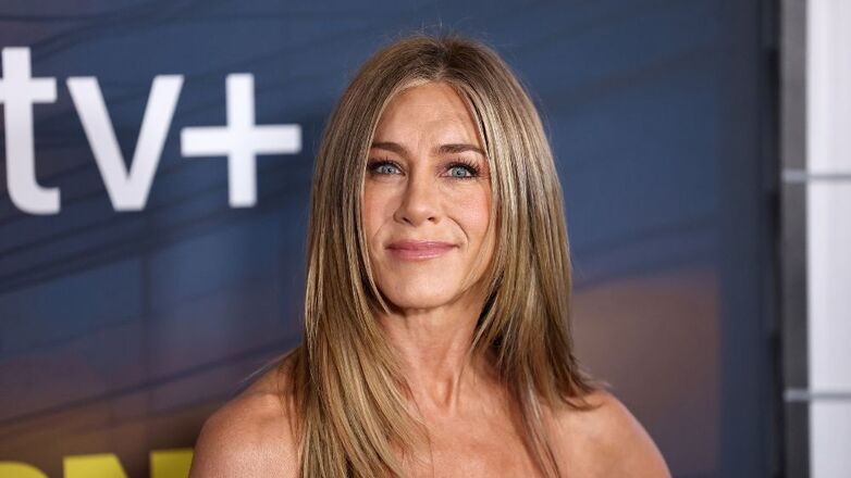 Oelalaaa! Jennifer Aniston is totally in love en dit is de man die haar hart veroverde
