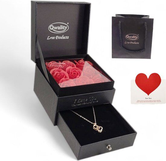 Rozen in Luxe Giftbox mét Ketting - Kerstcadeau - Moederdag - Kerst Cadeau voor vriendin moeder haar – Qwality