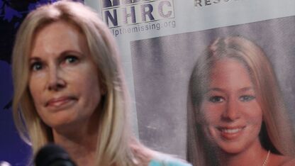 WOW! Netflix maakt docu over Natalee Holloway en haar moeder doet nu “voor het eerst het volledige verhaal