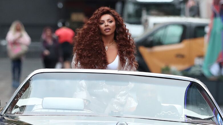 Little Mix's Jesy Nelson over de spierziekte van haar dochtertjes