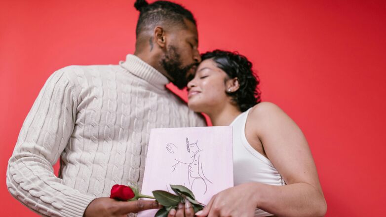 Is Valentijnsdag cap? Waarom geven en verwachten we cadeautjes op deze dag?