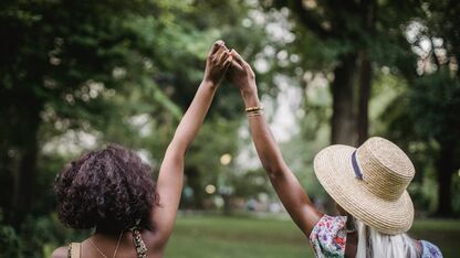 Vriendschappen na je 25e: waarom het ineens anders voelt