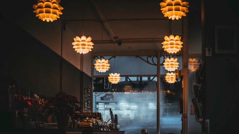 Hier vind je de leukste verborgen barretjes in Nederland