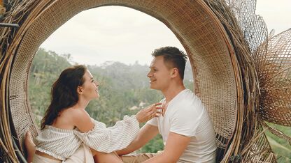 Deze onverwachte tinder-swipe leidt tot happily ever after