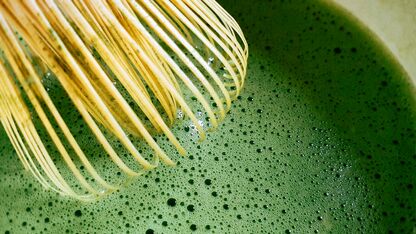 Zó gebruik je matcha poeder in latte, smoothies en baksels