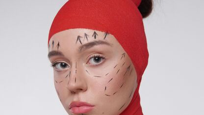 Bimbofication: doktoren weigeren plastische chirurgie bij deze ‘living doll’