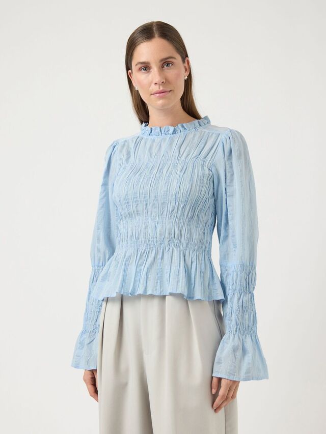 Carousel image - YASRAVA GESMOKT TOP, Skyway | 1