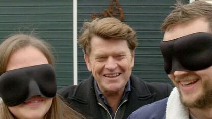 Heftig! Keiharde kritiek op Kopen Zonder Kijken-stel: “Ze verdienen deelname niet”