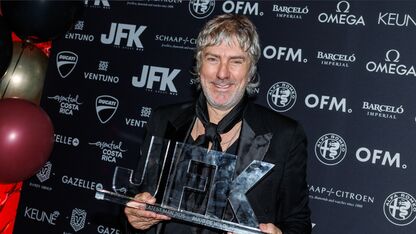 Heftig! Ruud de Wild loopt weg uit radioshow na doodsbedreigingen: “Ik ben géén racist”