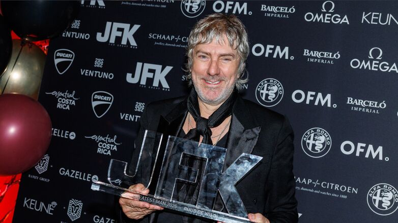 Heftig! Ruud de Wild loopt weg uit radioshow na doodsbedreigingen: “Ik ben géén racist”