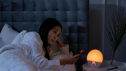 Lig jij rond 2 uur in de nacht klaarwakker? Zo val je weer snel in slaap