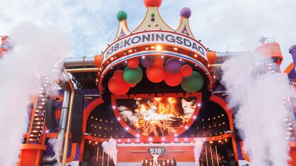 Kippenvelmoment! Zo werd Jade Kops herdacht tijdens 538 Koningsdag