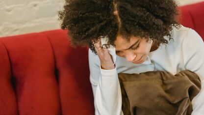 Oh nee! Vrouw verloor 10 jaar van haar geheugen na het poepen