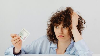 Beter omgaan met geld? Deze podcastafleveringen helpen je daarbij
