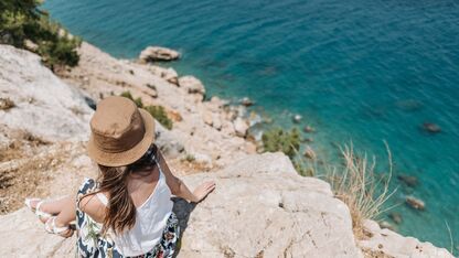 Solo op vakantie deze zomer? Met deze tips ga je voorbereid op reis