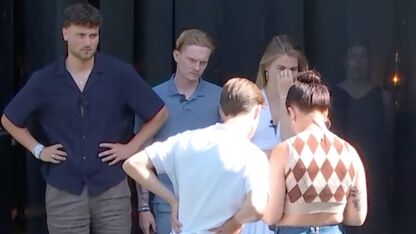 Kijkers van De Bondgenoten hebben keiharde mening over Roxy 'Oh wat is ze oliedom'
