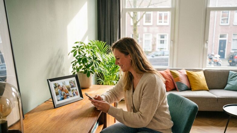 Zo deel je nieuwe foto's automatisch met familie