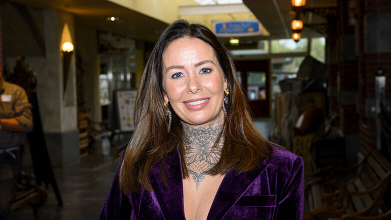 Wendy van Hout: leeftijd, vermogen en biografie