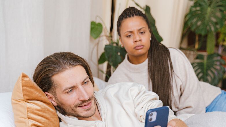 Micro-cheating: waar ligt de grens eigenlijk?