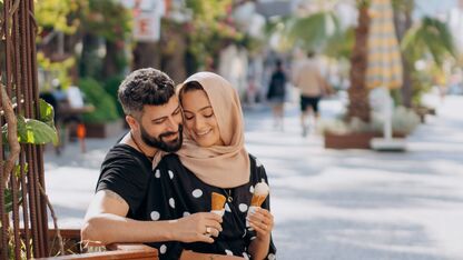 'living apart together' LAT-huwelijk: wat is het en waarom is het een trend?