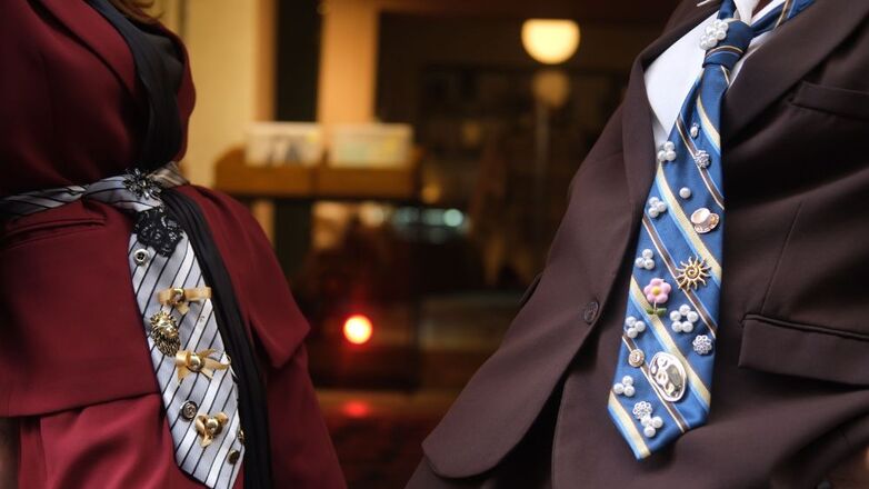 Statement broches maken een comeback