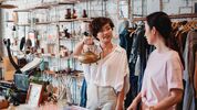 Thrift shopping is out: tweedehands shoppen is te duur geworden