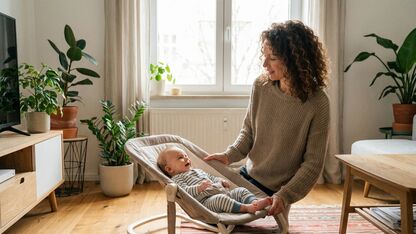Vanaf wanneer mag een baby in een schommelstoel?