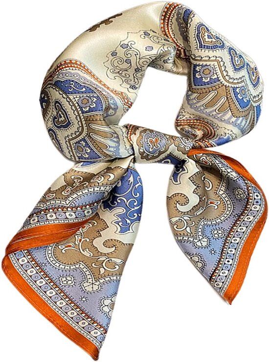 Geknoopte zijden sjaal met crème, blauwe, bruine en oranje paisleyprint en oranje rand.