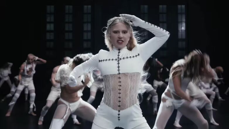 Dit Lady Gaga-dansje gaat viral op TikTok (en is lastiger dan het lijkt)