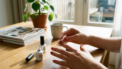 Waarom bladdert nagellak zo snel af?